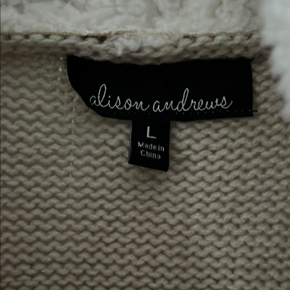 Tan and White Teddy Jacket Cozy and Stylish - Picture 3 of 3
